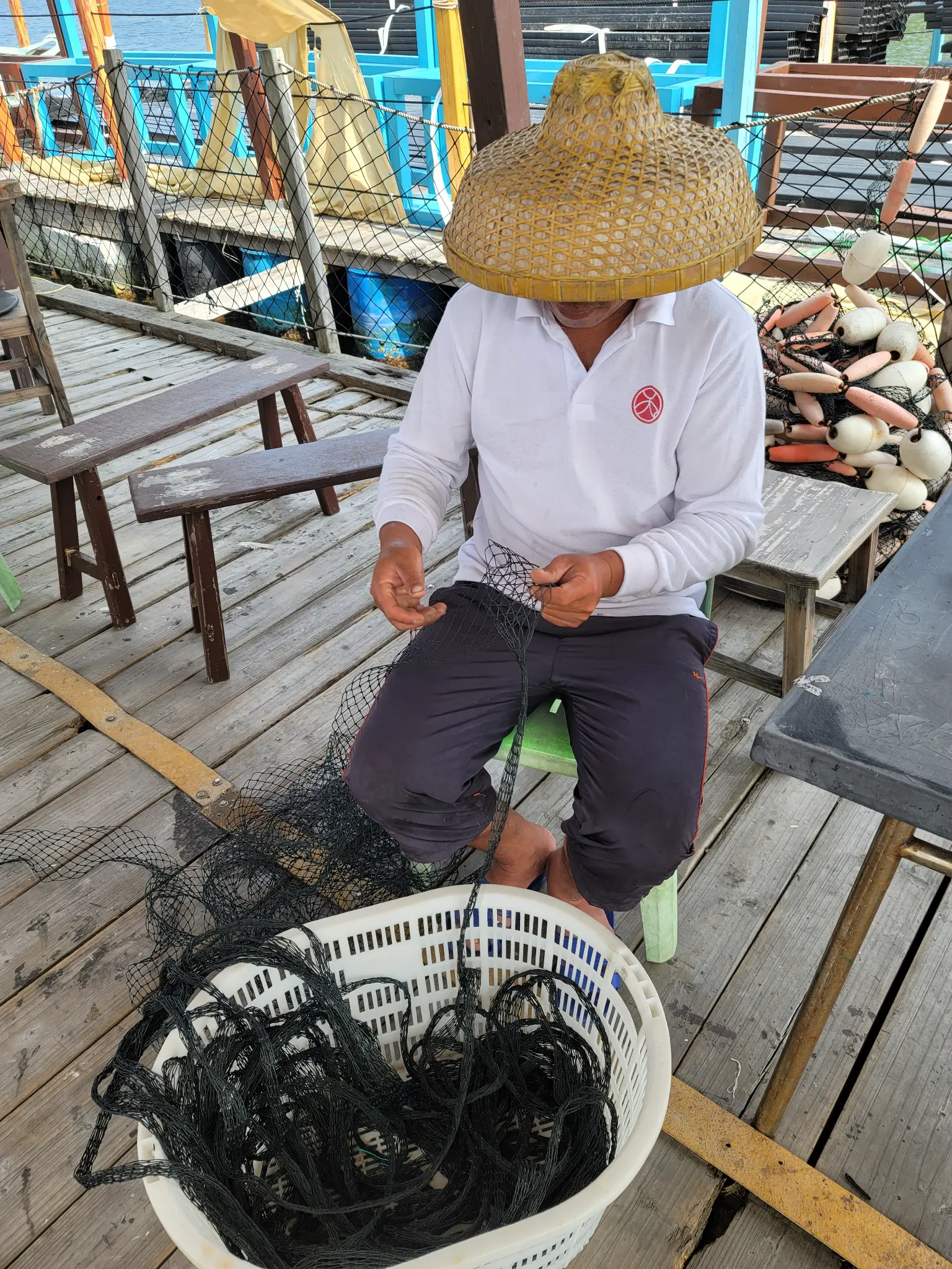 Fisherfolk at Sok Kwu Wan